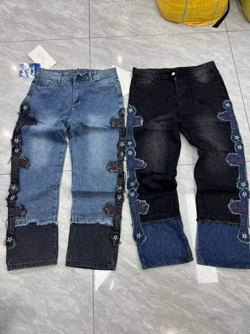 Pantalons en jean brodé