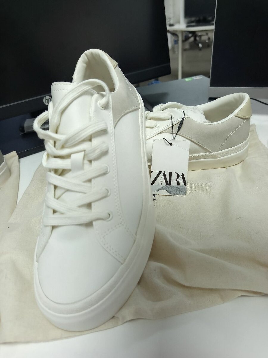 Baskets blanches élégantes Zara