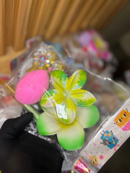 Broche fleur et épingle voile