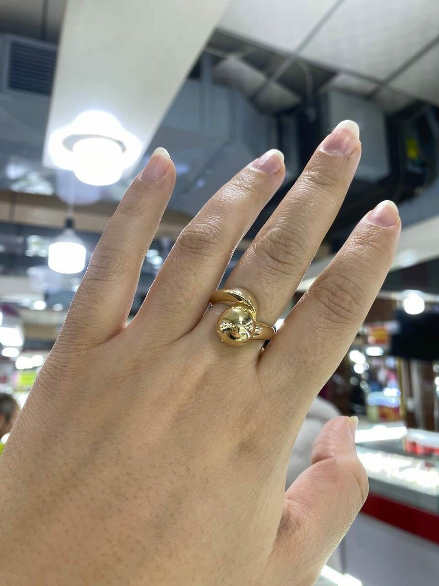 Кольцо шарик в жёлтом золоте