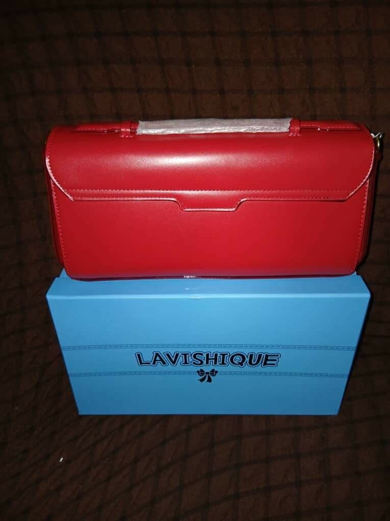 Sac à main rouge élégant