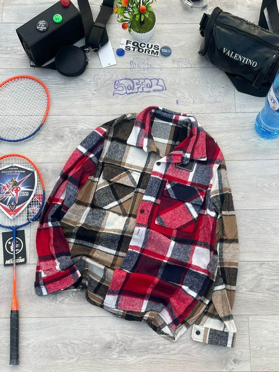 Chemises en flanelle à carreaux