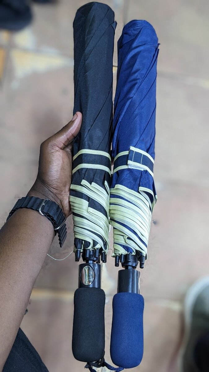 foldable umbrellas