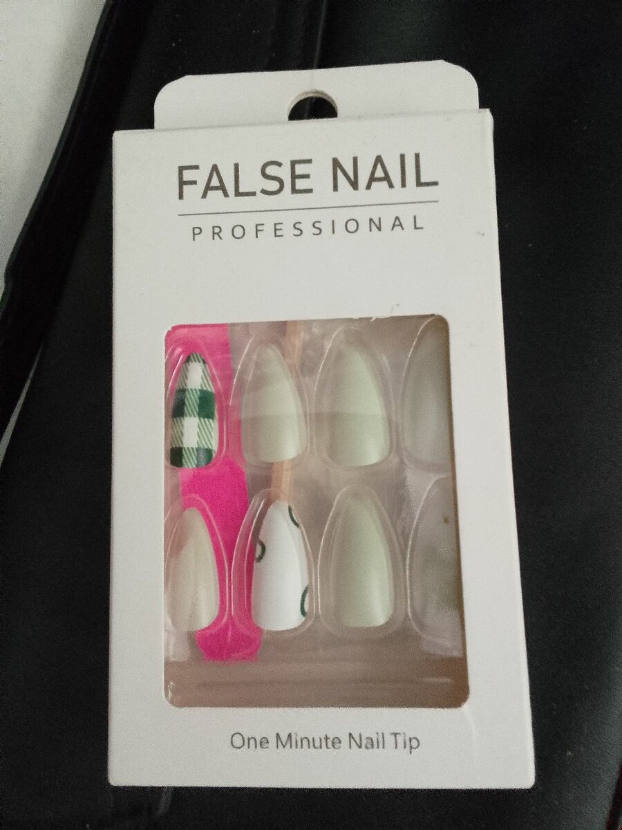 Des faux ongles de qualité