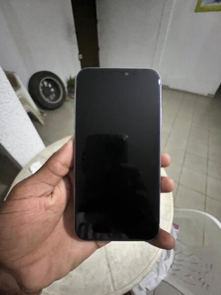 iPhone 11 Violet 64GB casi