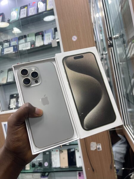 iPhone 15 Pro Max 256Go