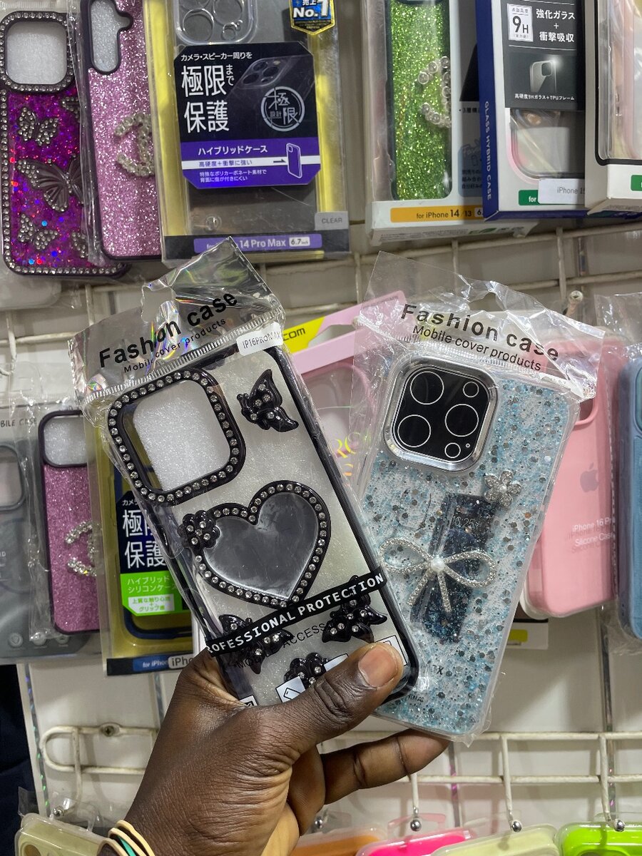Coques iPhone 11 Pro 16pro m