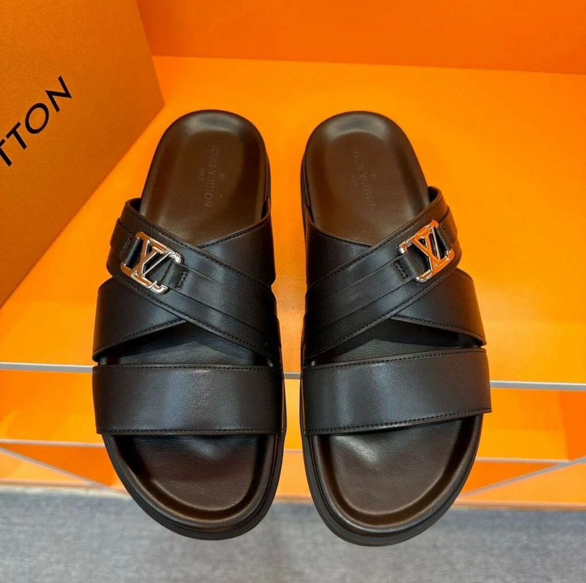 Sandales élégantes en cuir