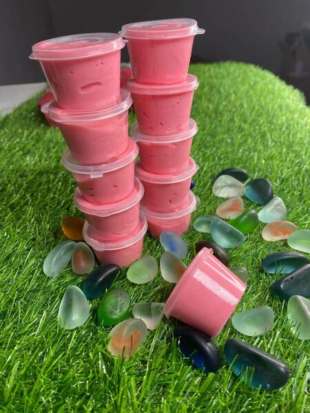 Crèmes lèvres roses