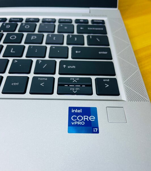 Ordinateur portable HP i7