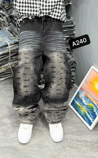 Jeans larges pour hommes