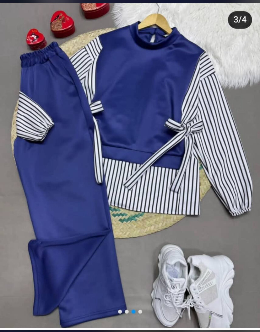 Chic Blue Striped Outfit