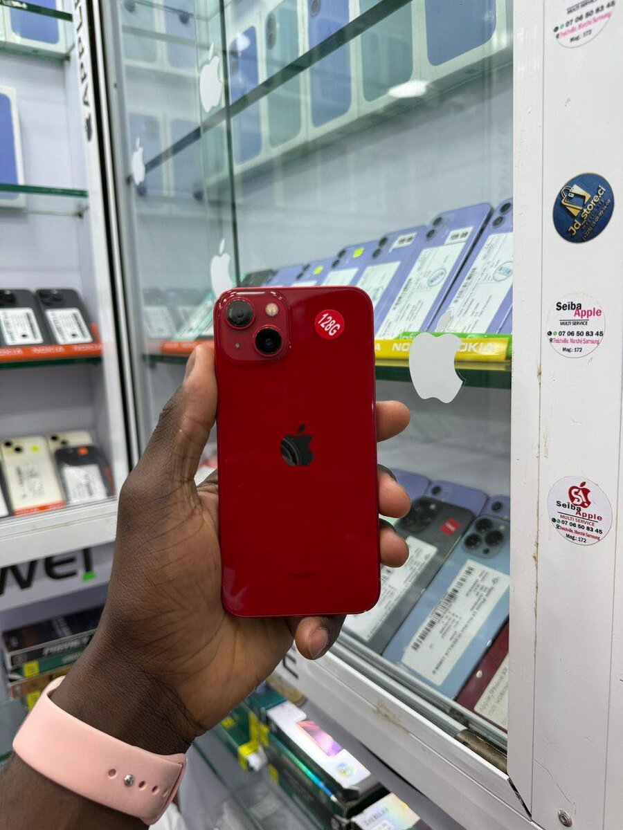 13 simple 128 Go couleur rouge