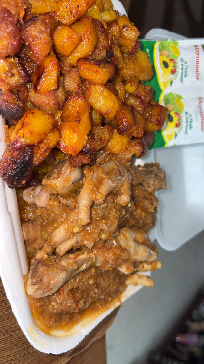 Alloco+pattes de poulet