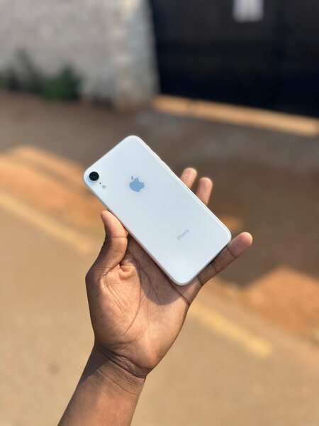 iPhone XR