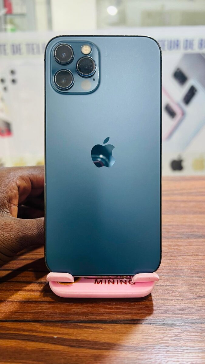 iPhone 12 Pro 128gb san id