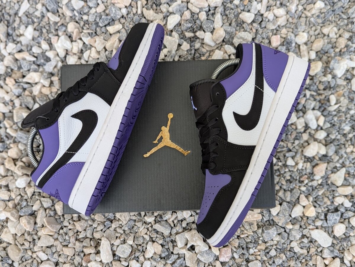 JORDAN 1 LOW (COURT PURPLE)