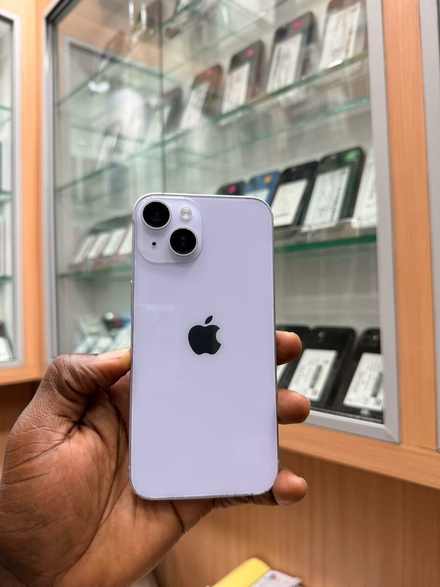 14 simple 128Go sans message