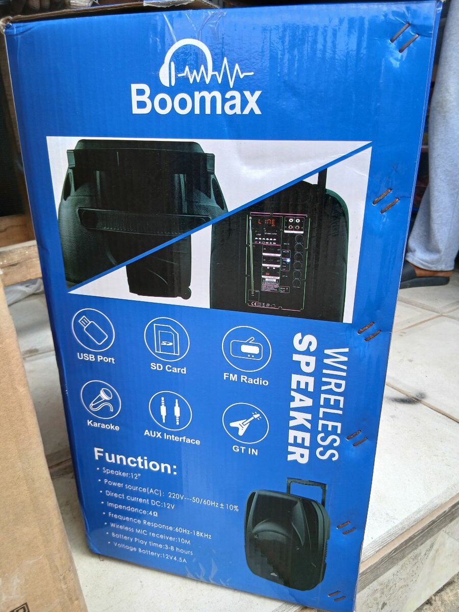 Boomax Wireless Speaker Set