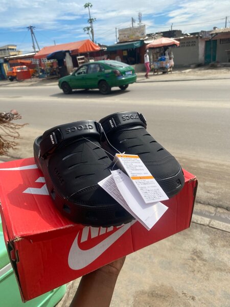 Sabots Crocs unisex confort