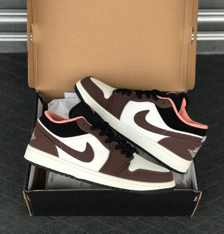 Jordan 1 low sneakers