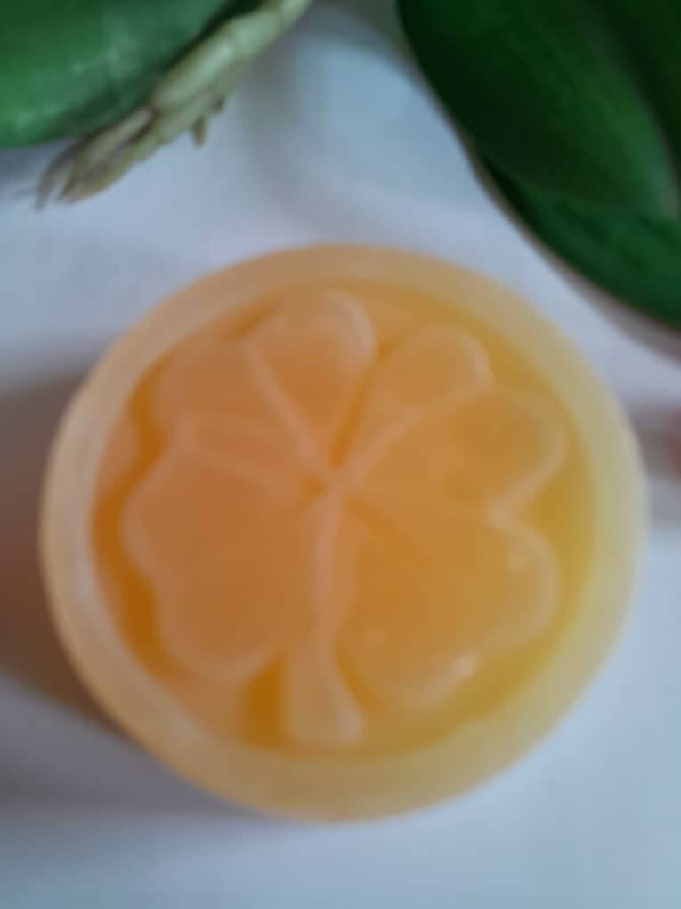 Savons artisanaux décoratifs