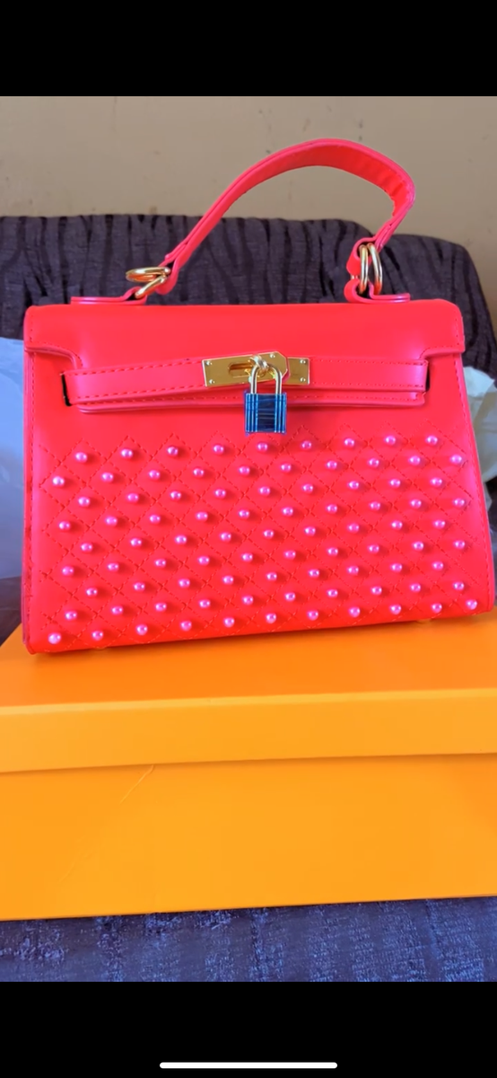 Sac hermès disponible coffret