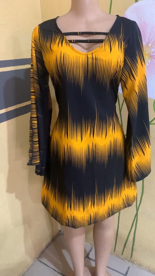 Robe imprimée à manches longues