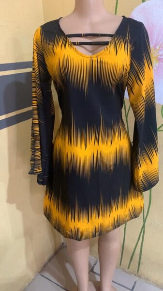 Robe imprimée à manches longues