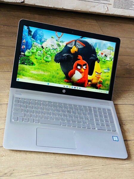 UK  USED HP ENVY 15 Notebook PC