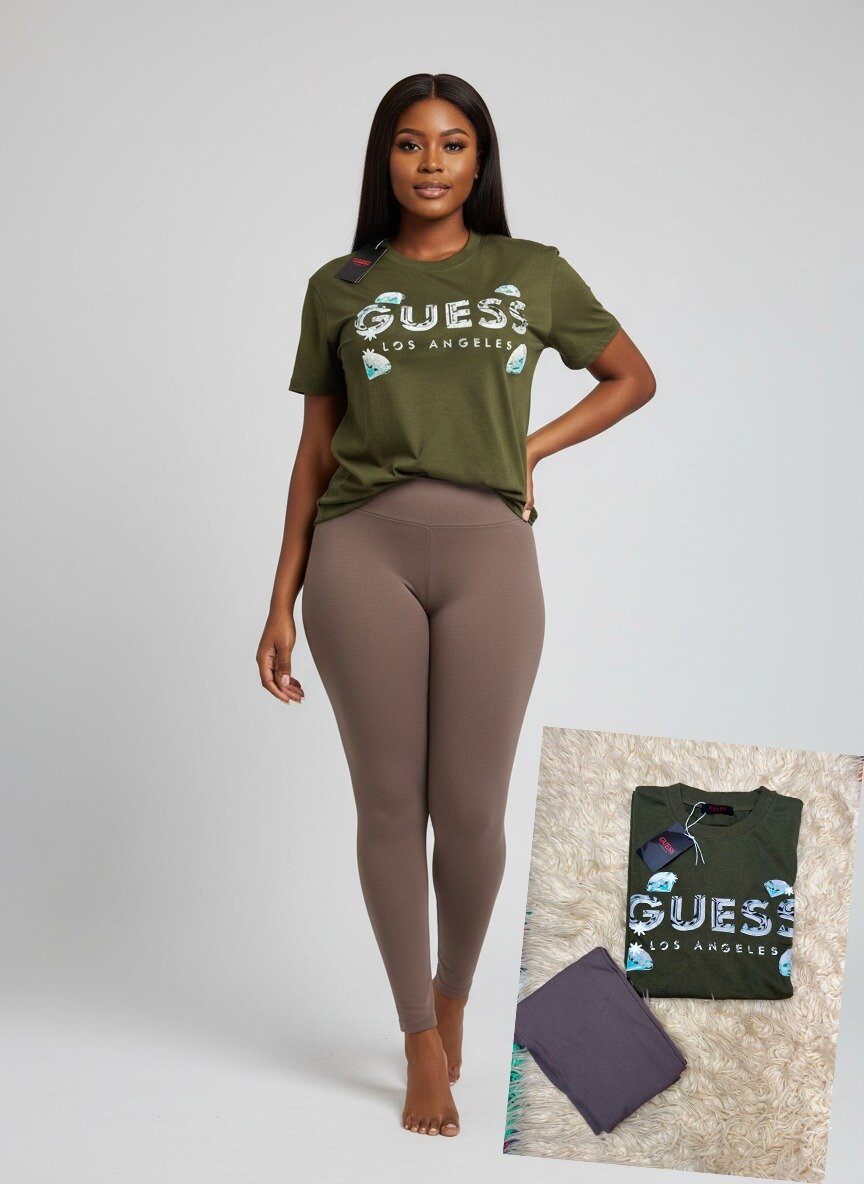 Ensemble T-shirt et Collant