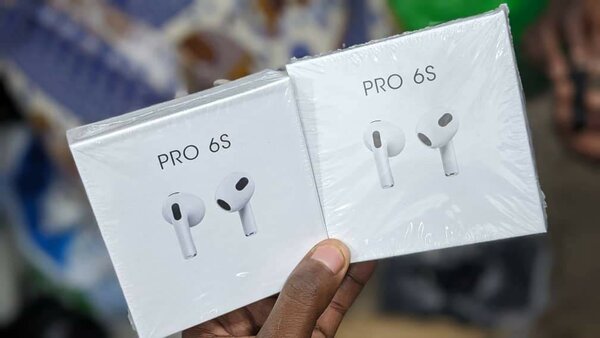 non rubber earpods