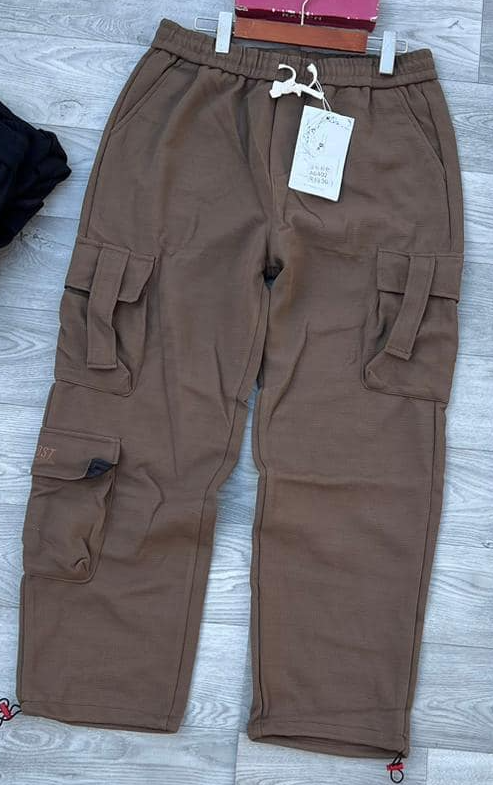 Sweatpants brown