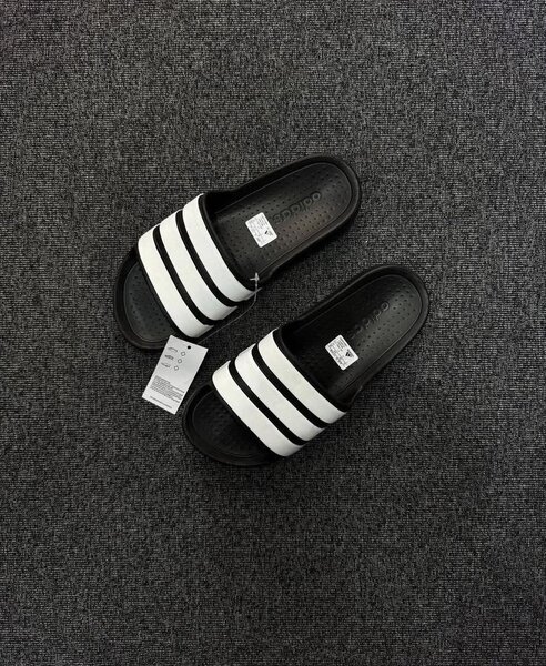 Adidas Claquettes Unisexes Confort