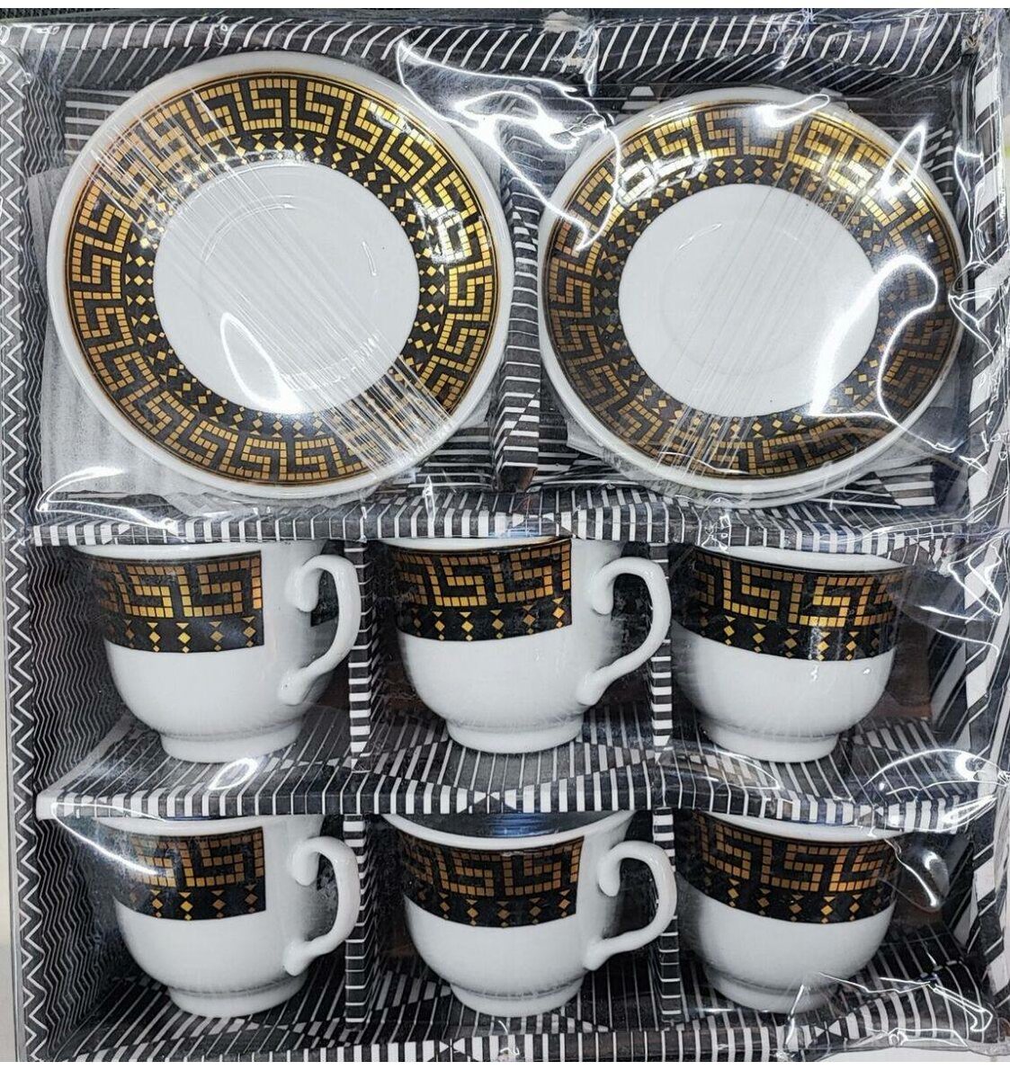 Ensemble de tasses à café élégantes