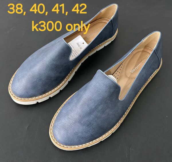 Blue patent leather Moccasins 