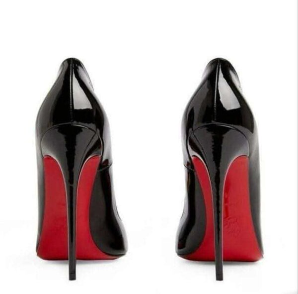 Escarpins à talons aiguilles chic