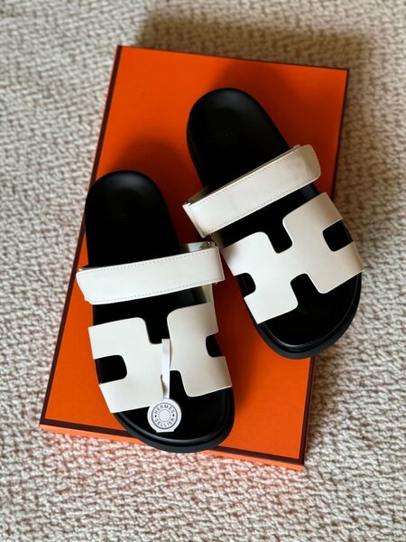 Hermes slippers