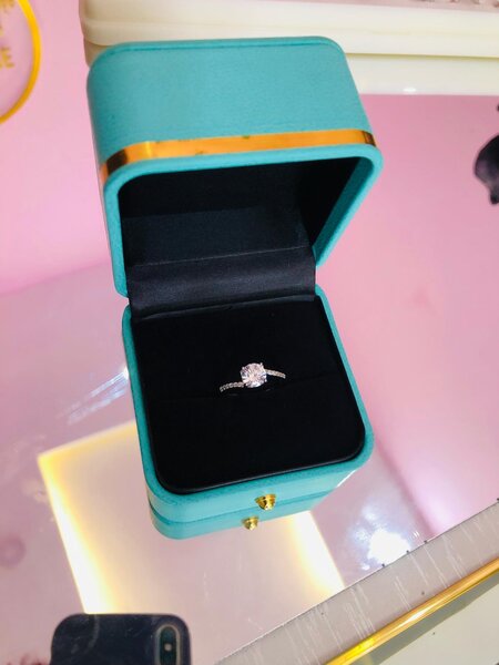 Bague de fiançailles en argent