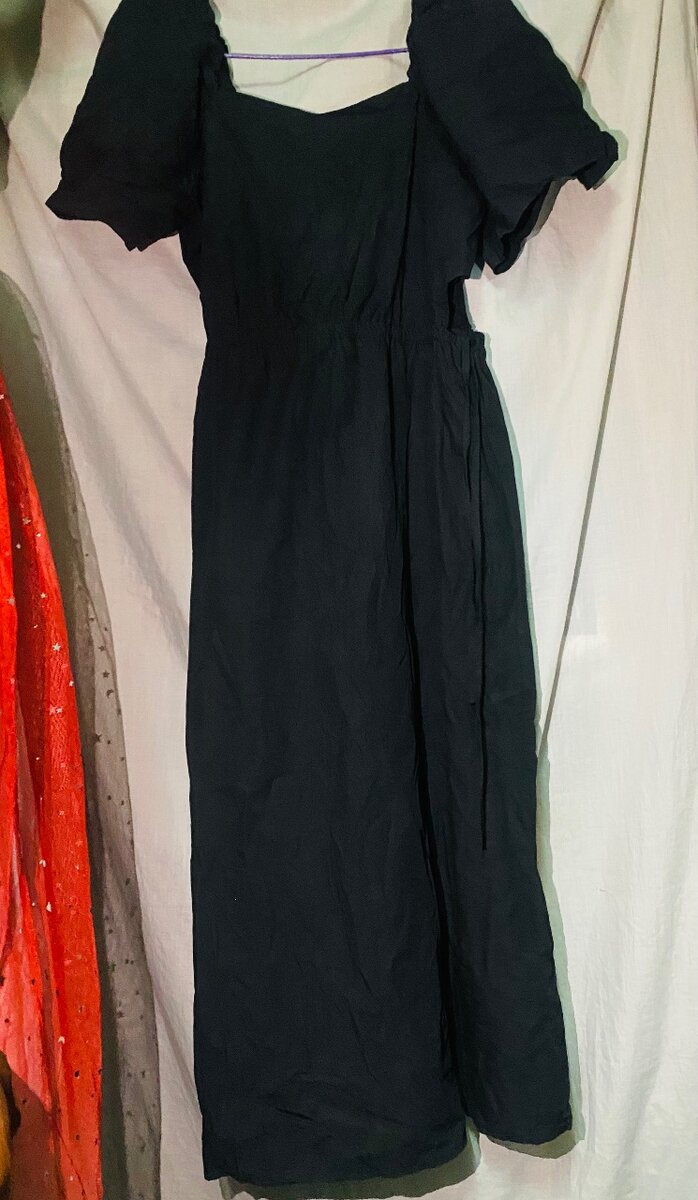 Robe longue noire élégante