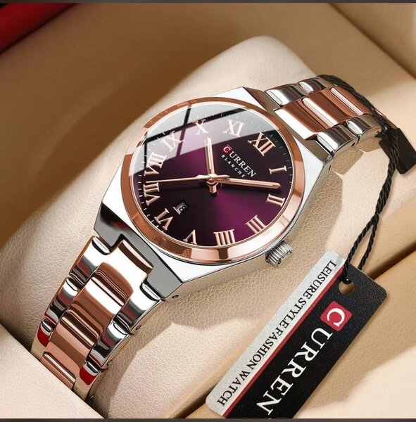 Montre élégante homme et femme