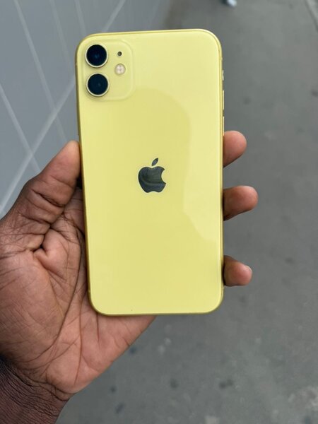 iPhone 11 Jaune 128Go