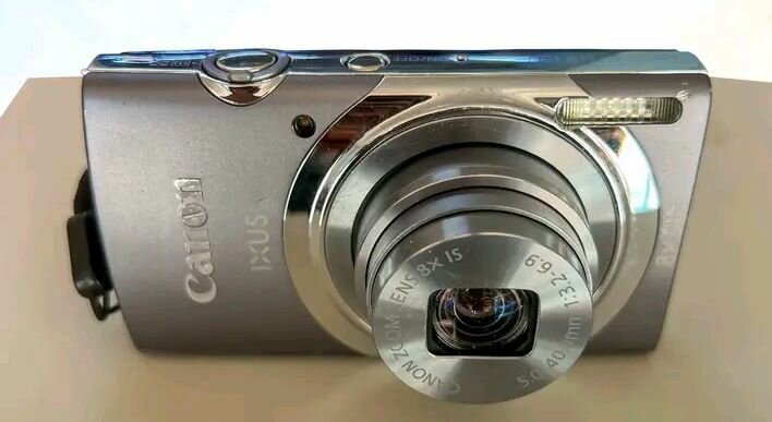 Appareils photo numériques compacts