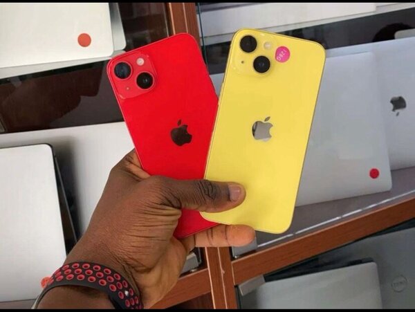 iPhone 13, 128gig available