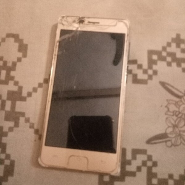 Q mobile i8i pro