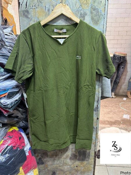 T-shirt col V Lacoste coton