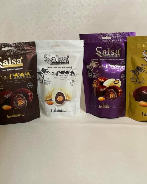 Финики в шоколаде с миндалем