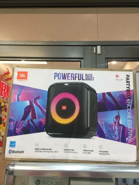 JBL party Box speaker