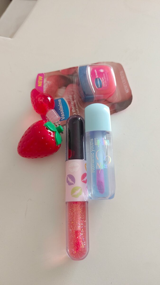 Ensemble gloss à lèvres fruité