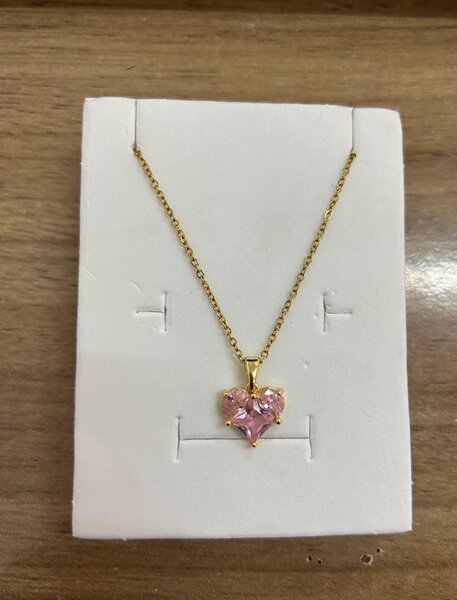 Cutie pink pendant necklace